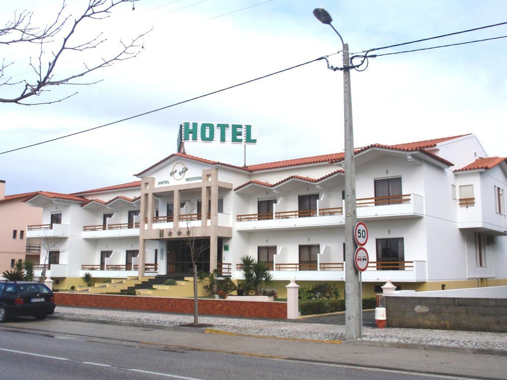 ויירה דה לייריה Hotel Ouro Verde מראה חיצוני תמונה